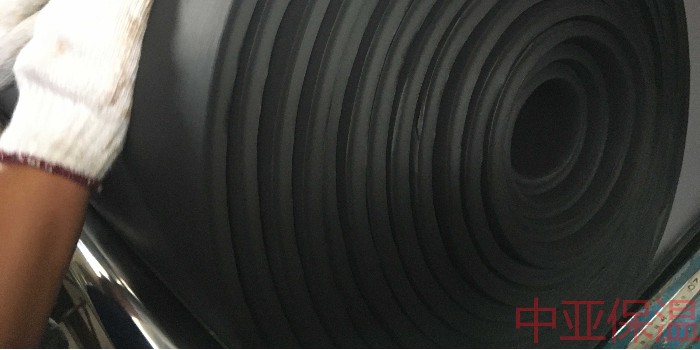 通風(fēng)管橡塑保溫板價格